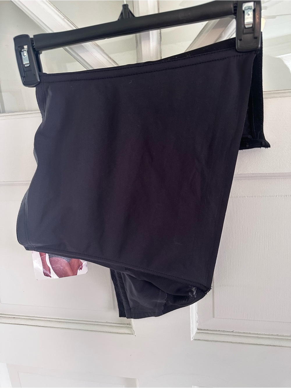 Black High-Waist Shapewear Briefs - Sleek Smoothing Support